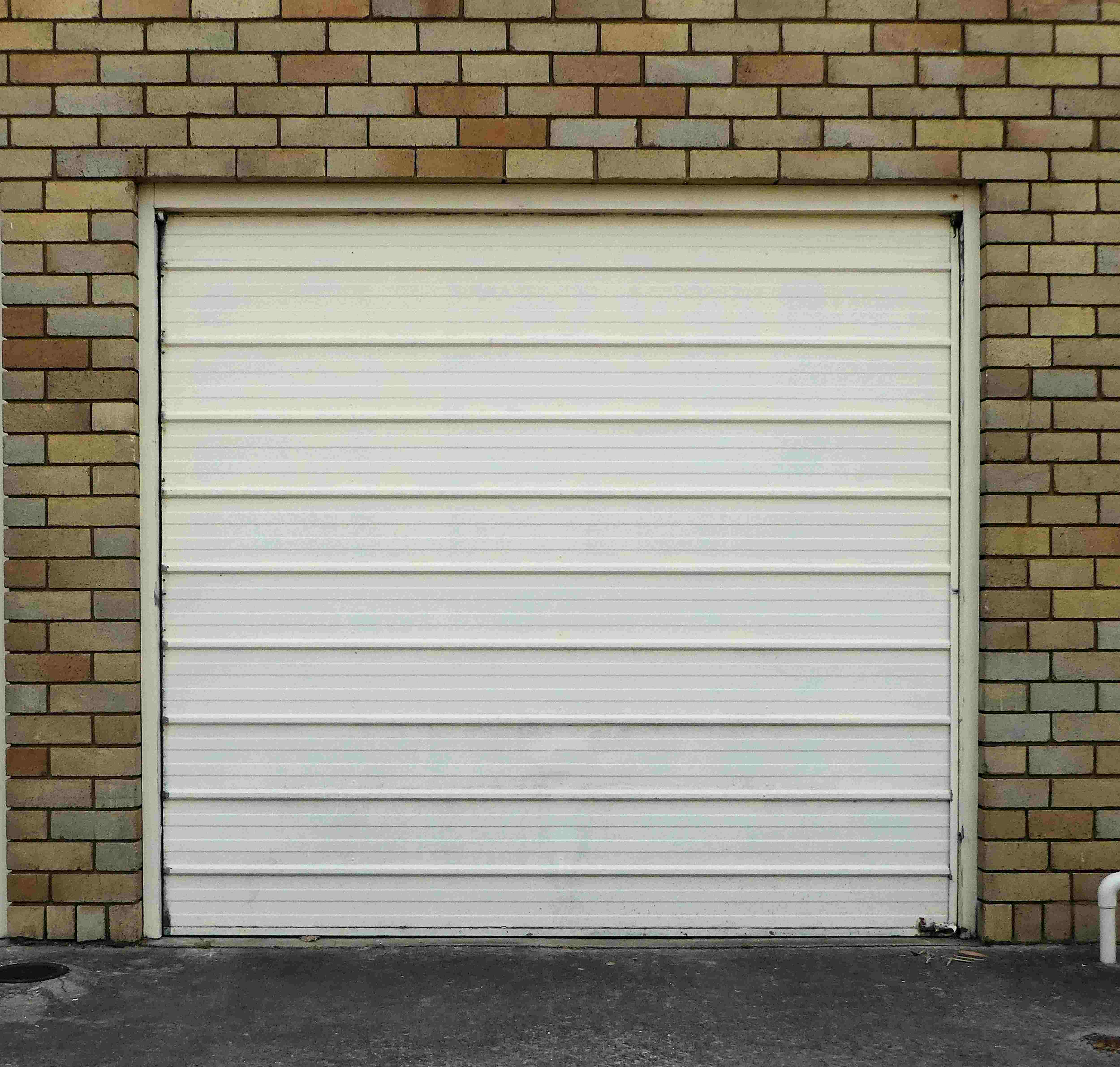Does the Color of My Garage Door Matter? | Automated Door Systems image Does the Colour of My Garage Door Matter-compressed Does the Color of My Garage Door Matter? | Automated Door Systems